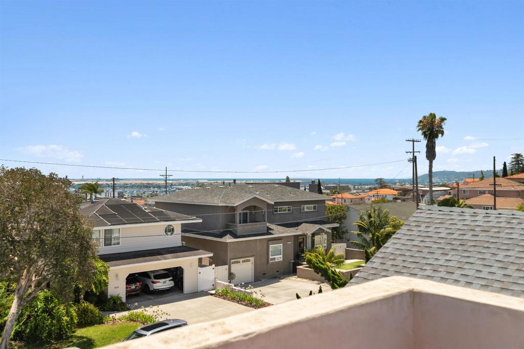 1834 Clove St Property Photo 39