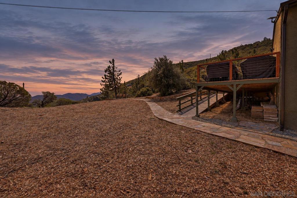 3250 Salton Vista Dr Property Photo 28