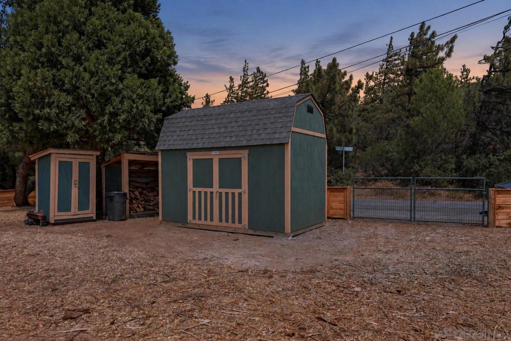 3250 Salton Vista Dr Property Photo 30