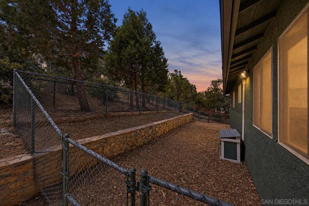 3250 Salton Vista Dr Property Photo 31