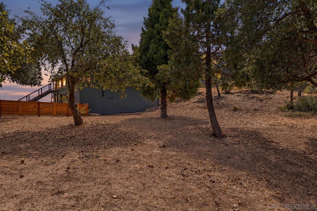 3250 Salton Vista Dr Property Photo 32