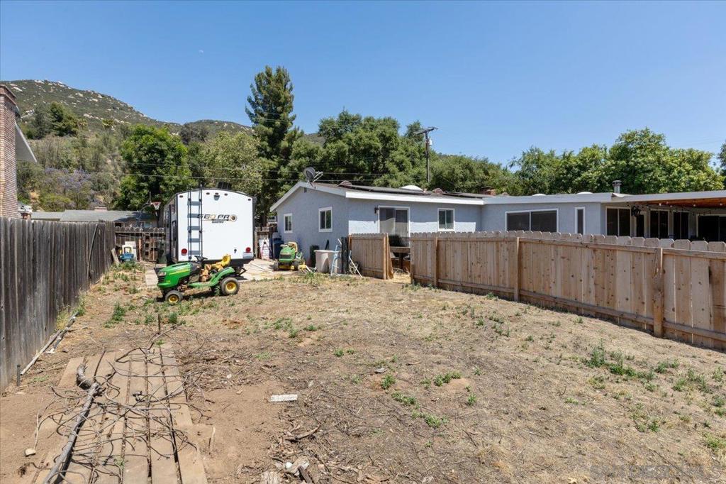 3620 Foxley Dr Property Photo 28
