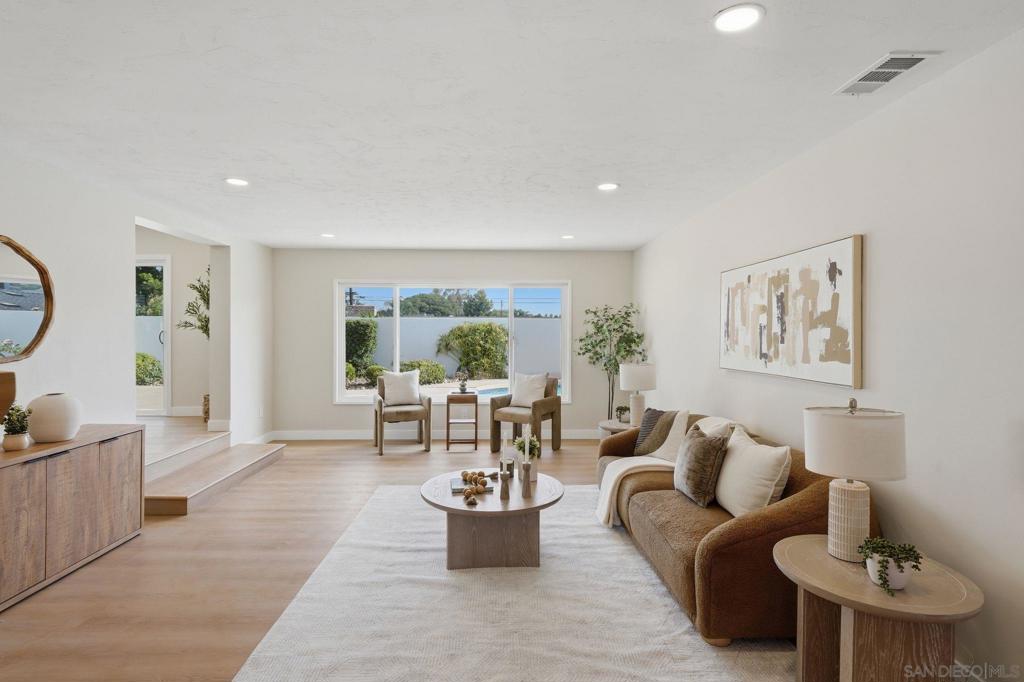 6034 Del Cerro Blvd Property Photo 4