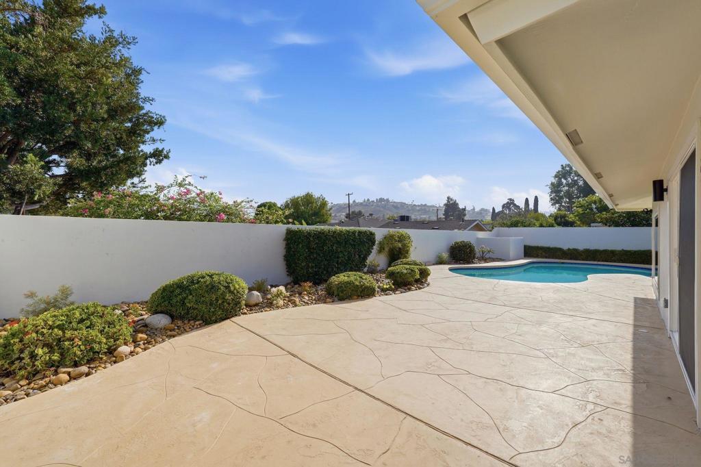 6034 Del Cerro Blvd Property Photo 29