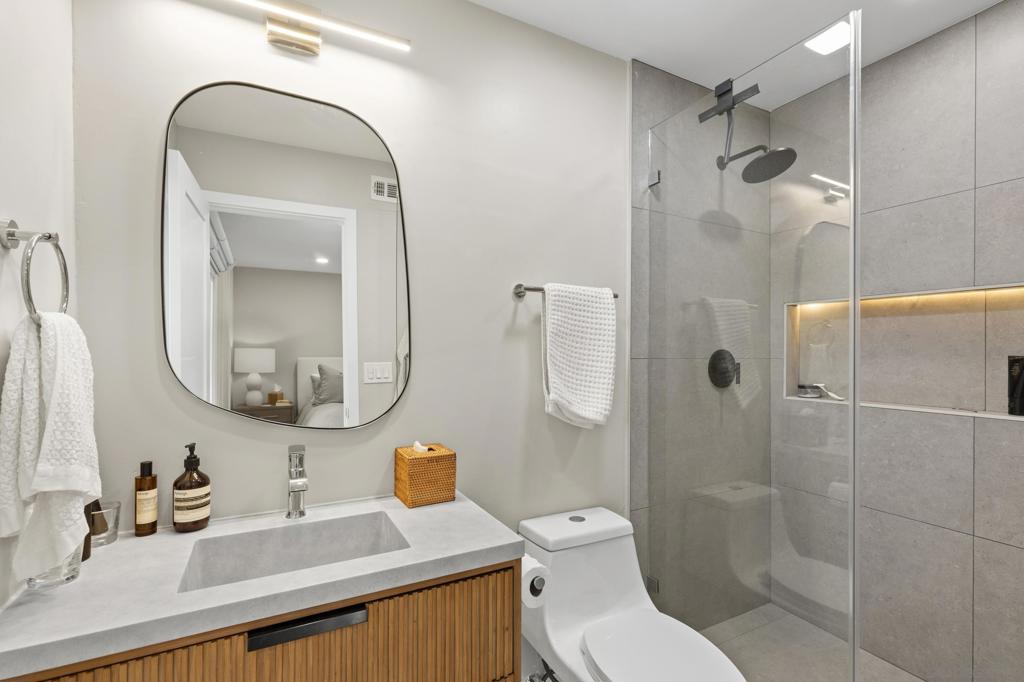 13072 Trigger St Property Photo 12