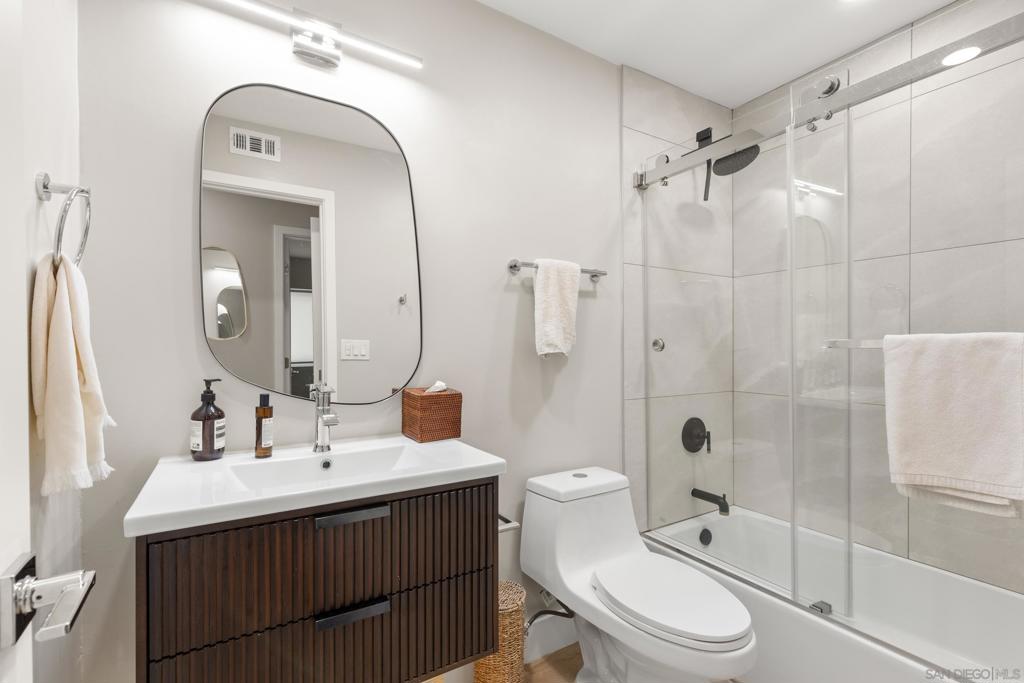 13072 Trigger St Property Photo 15