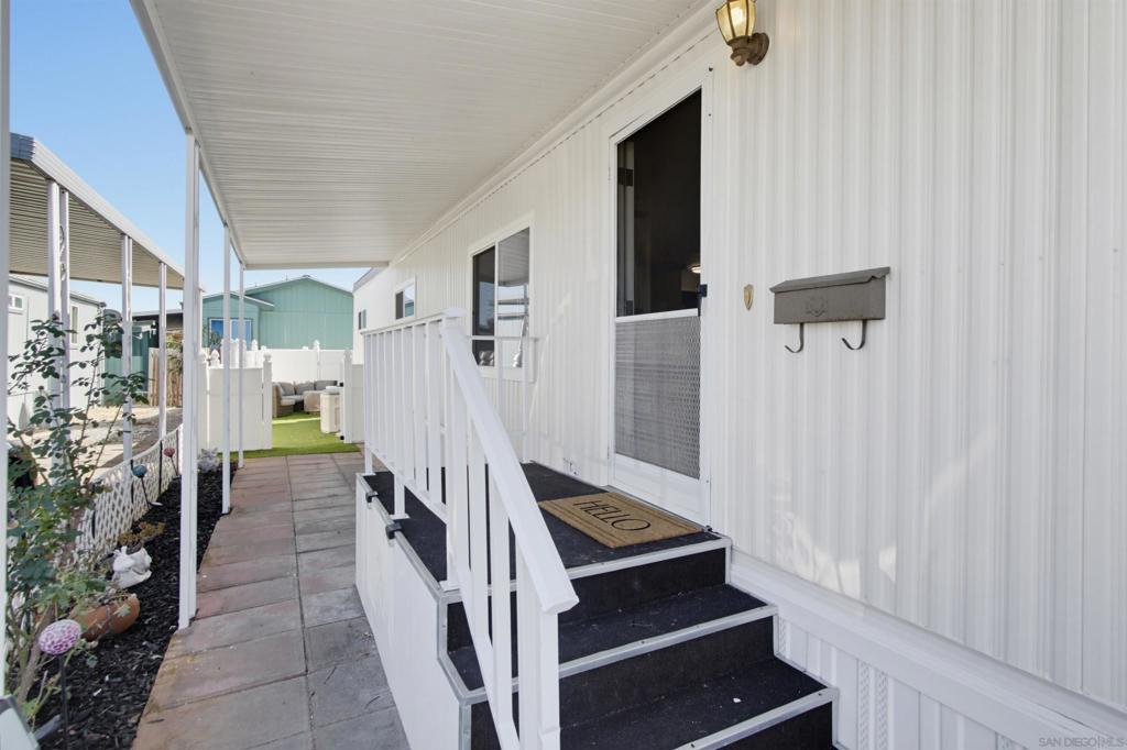 6460 Convoy Spc 228 Property Photo 3