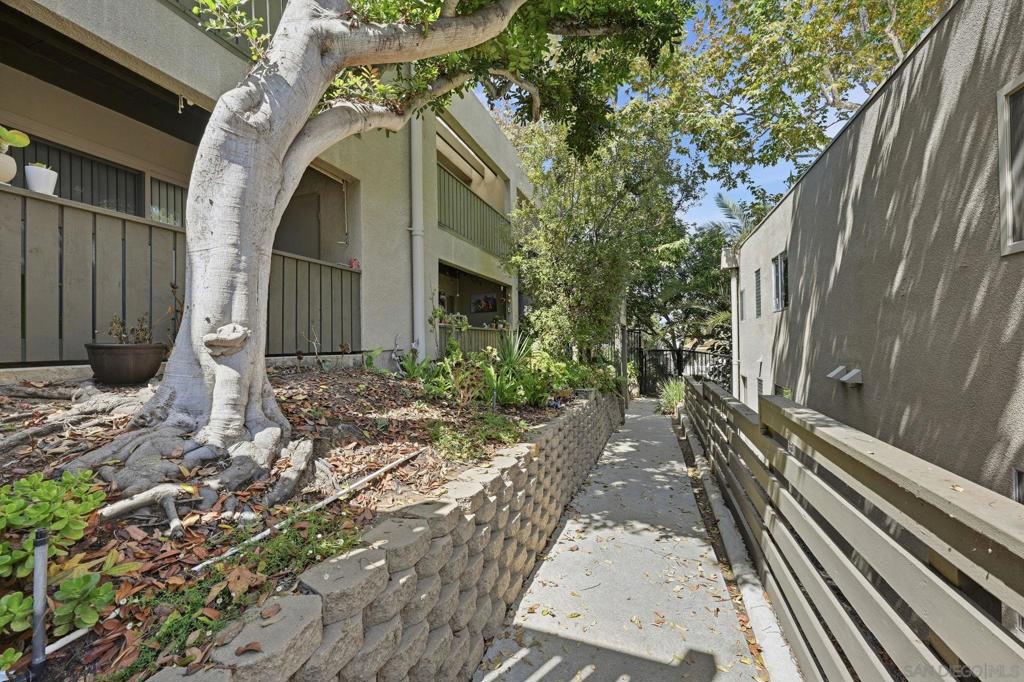 155 W Glaucus C Property Photo 18