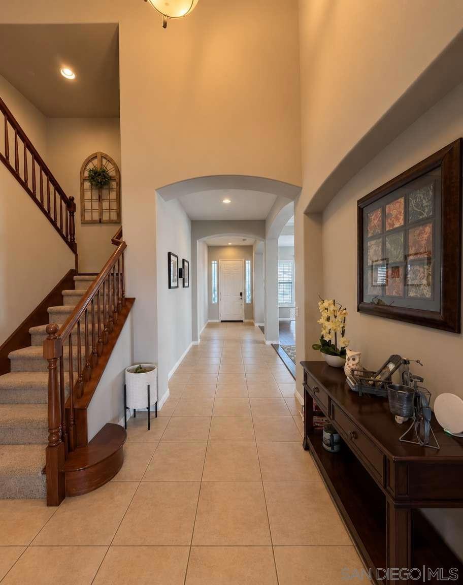 2327 Clearcrest Ln Property Photo 17