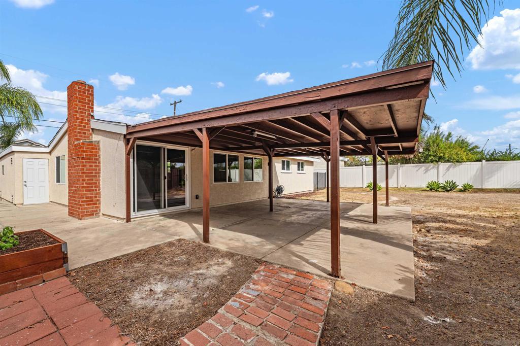 2573 Raymell Dr. Property Photo 20