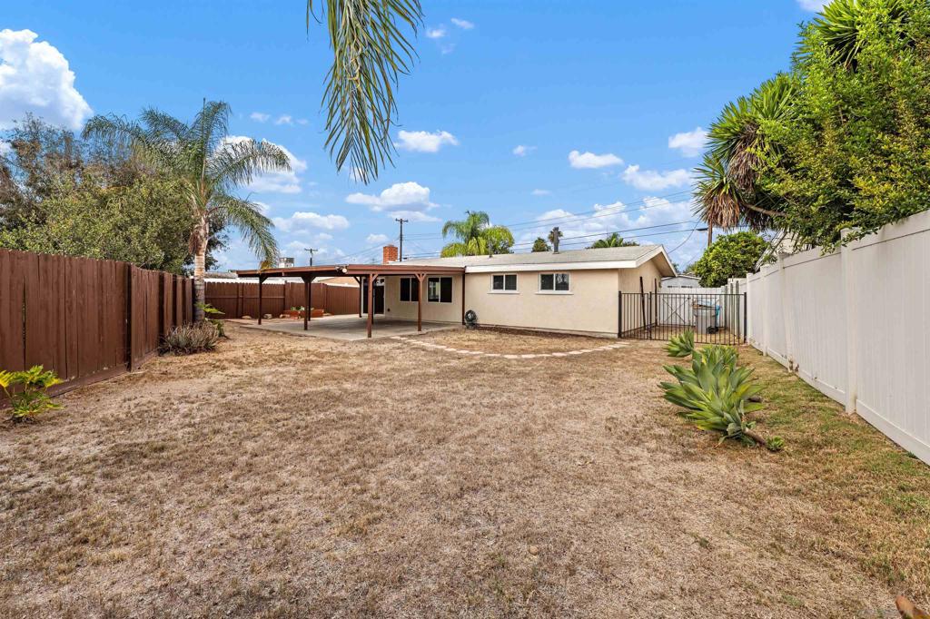 2573 Raymell Dr. Property Photo 21