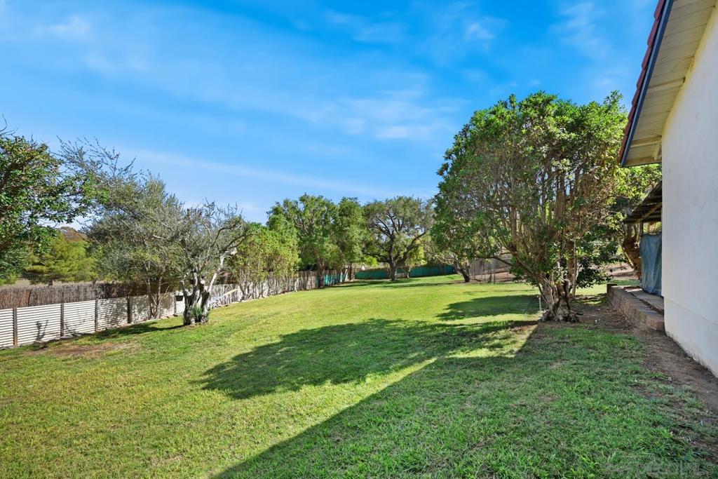 4488 La Canada Property Photo 5