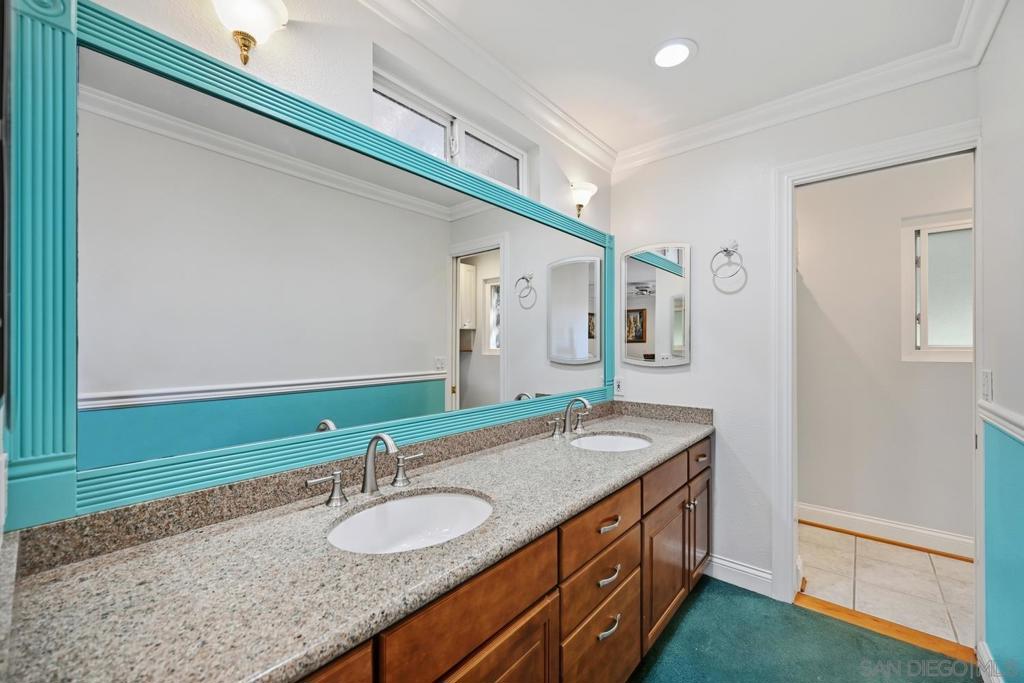 4488 La Canada Property Photo 18