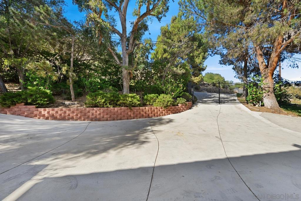 4488 La Canada Property Photo 46