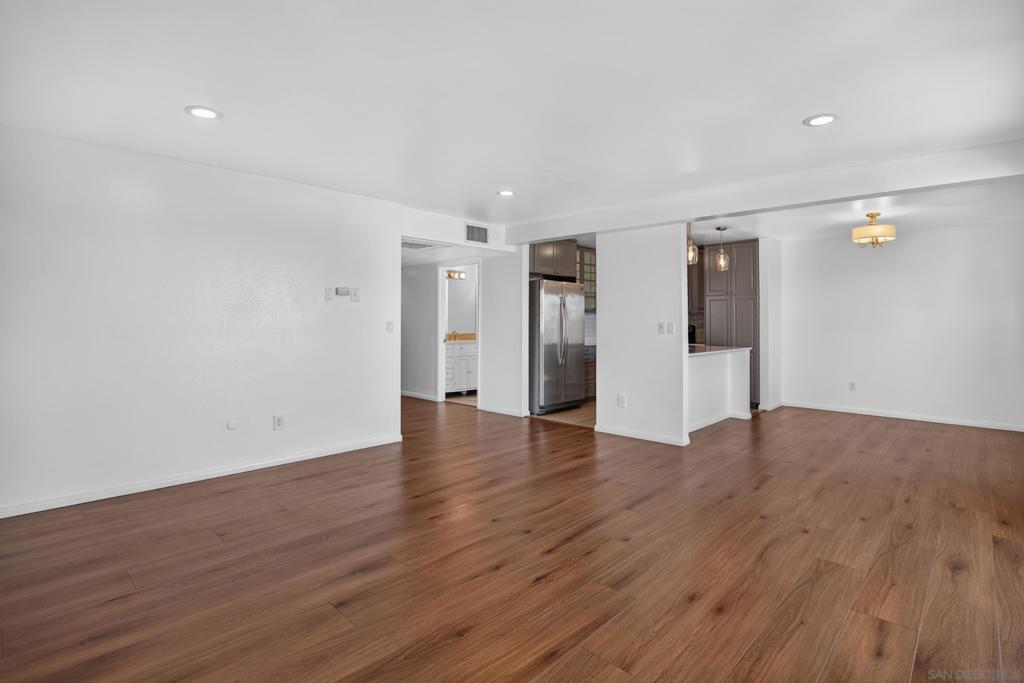 3837 Leland Property Photo 10