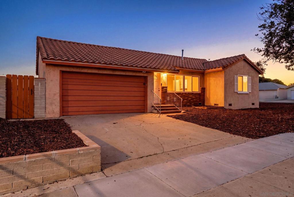 7480 Baltic Property Photo 5
