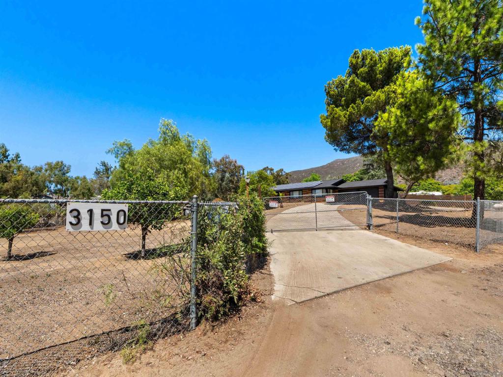 3150 Acacia Ln Property Photo 51