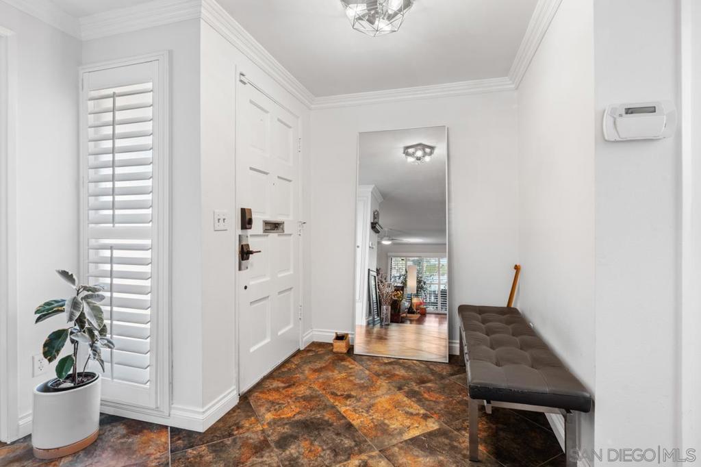 6960 Caminito Curva Property Photo 7