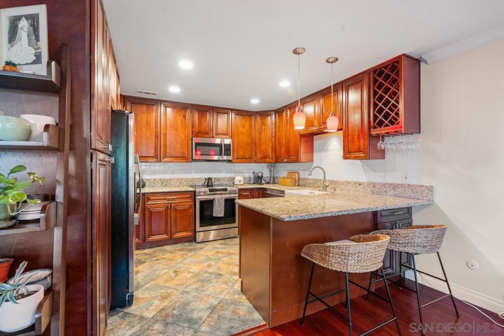 6960 Caminito Curva Property Photo 21