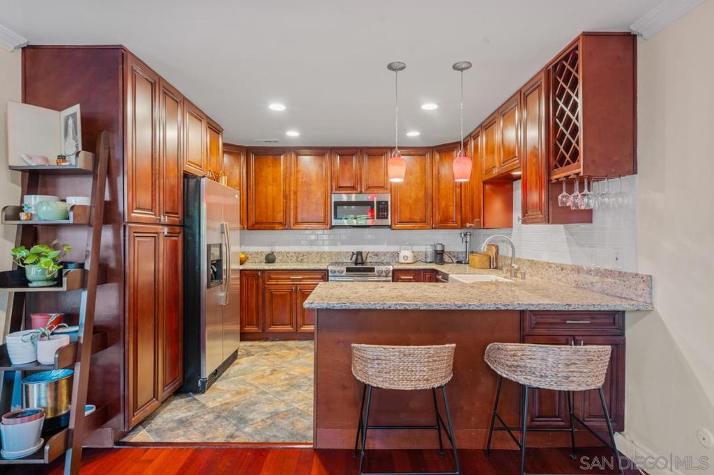 6960 Caminito Curva Property Photo 22