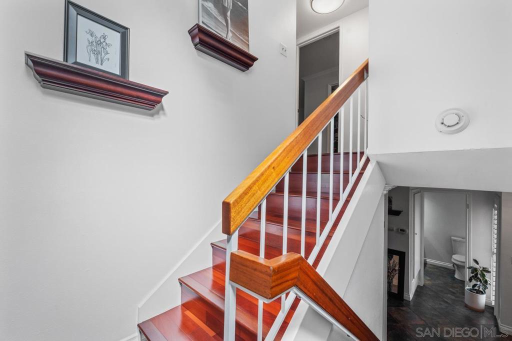 6960 Caminito Curva Property Photo 33