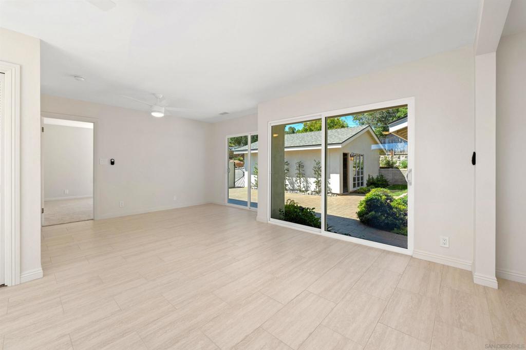 5577 Honors Dr Property Photo 10