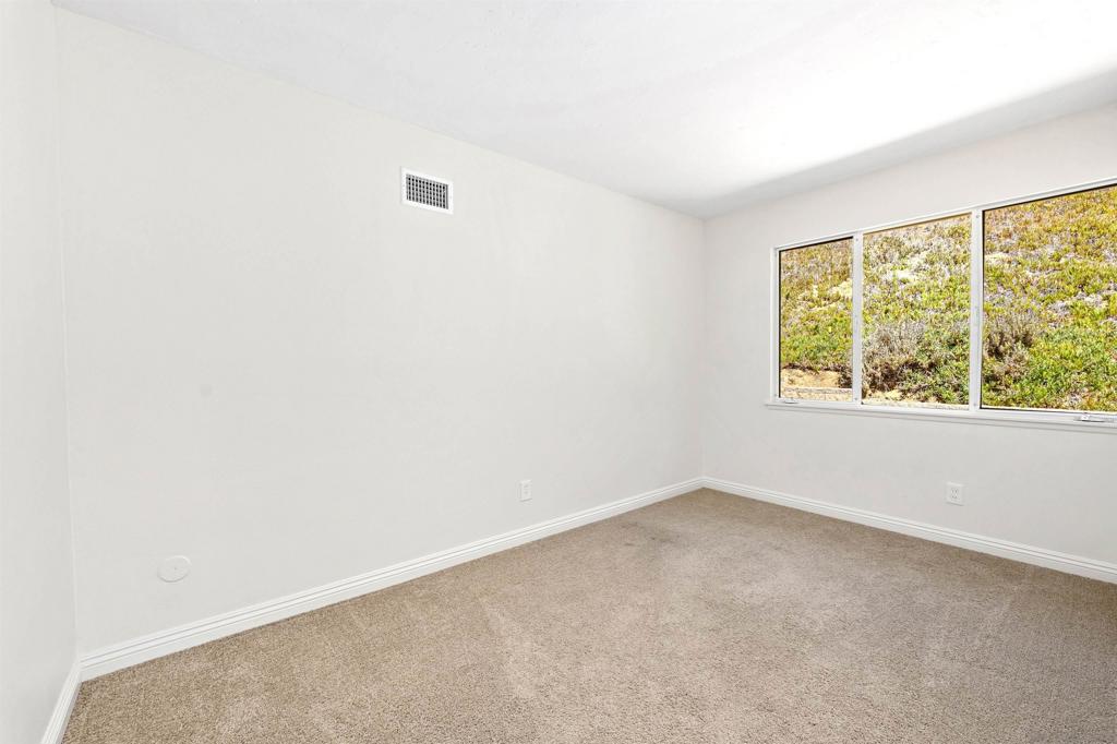 5577 Honors Dr Property Photo 15