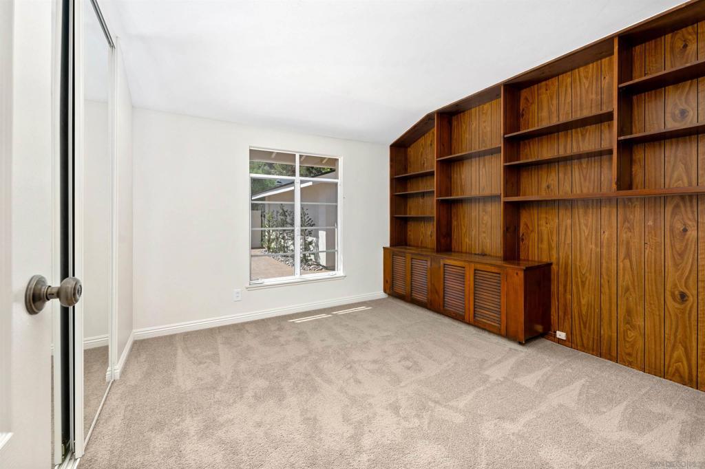 5577 Honors Dr Property Photo 21