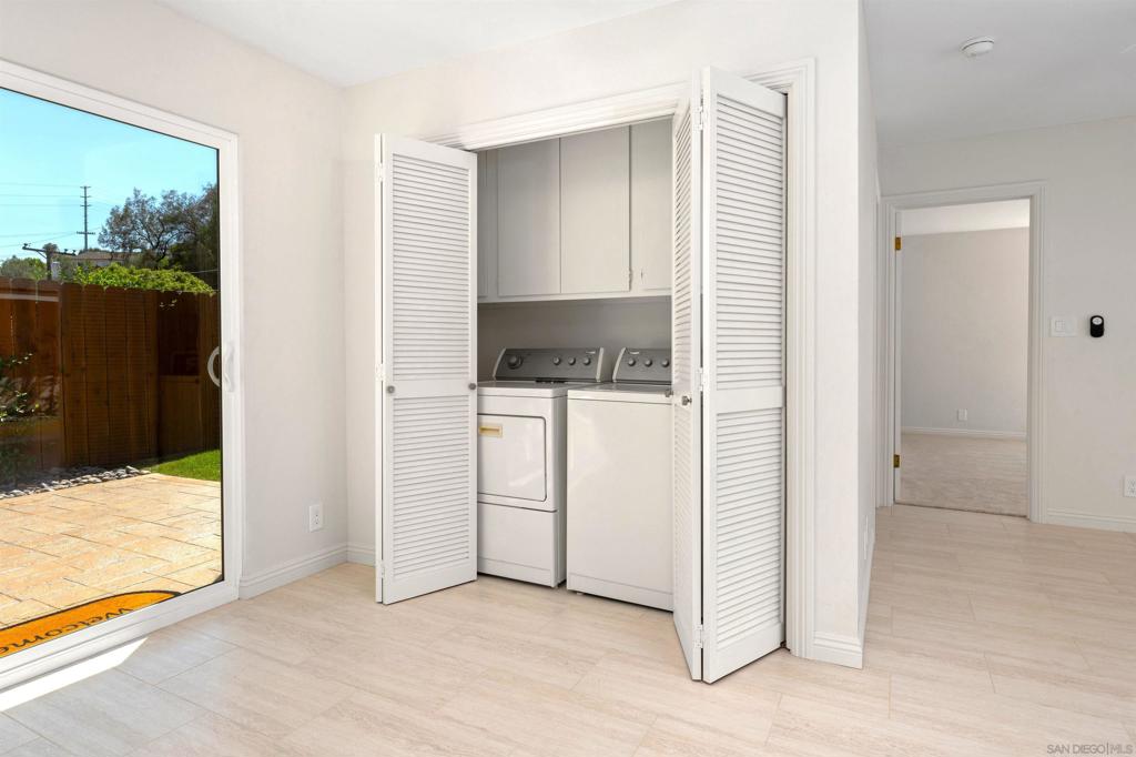 5577 Honors Dr Property Photo 25