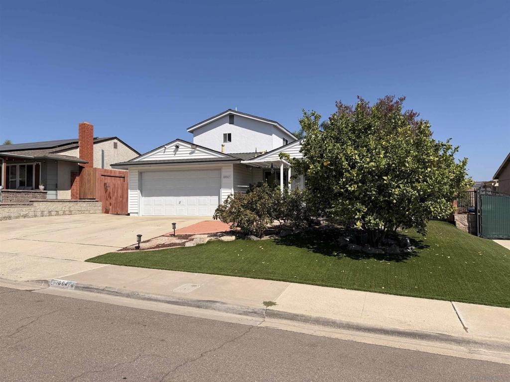 10041 N Gem Tree Way Property Photo 1