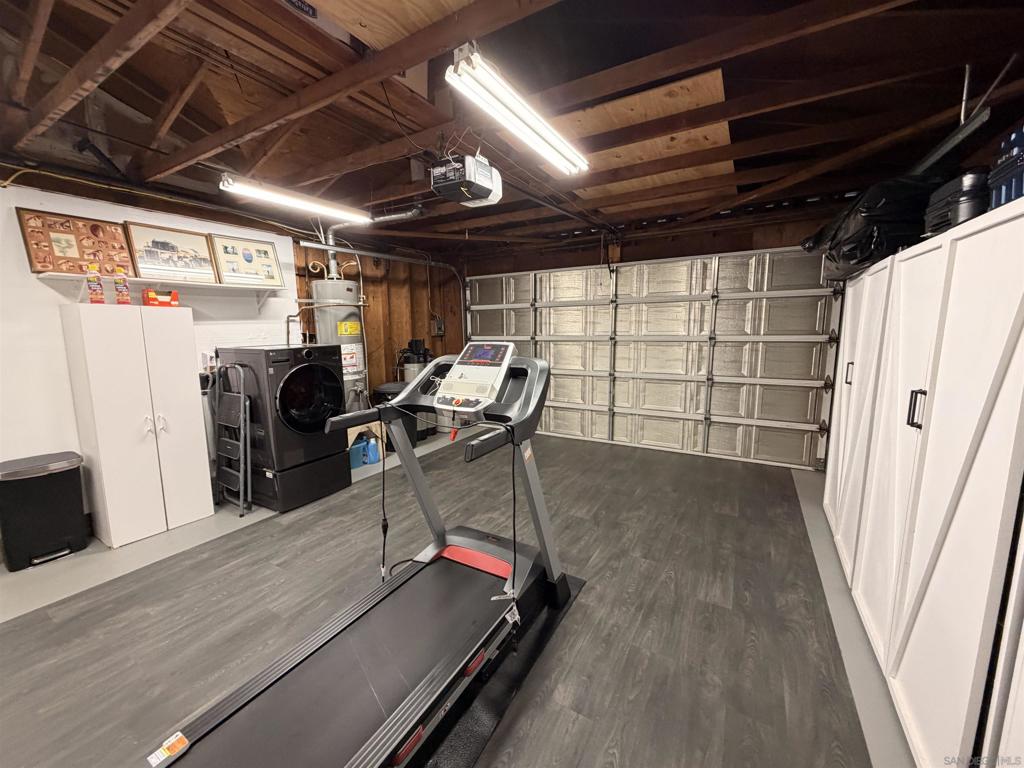 10041 N Gem Tree Way Property Photo 37