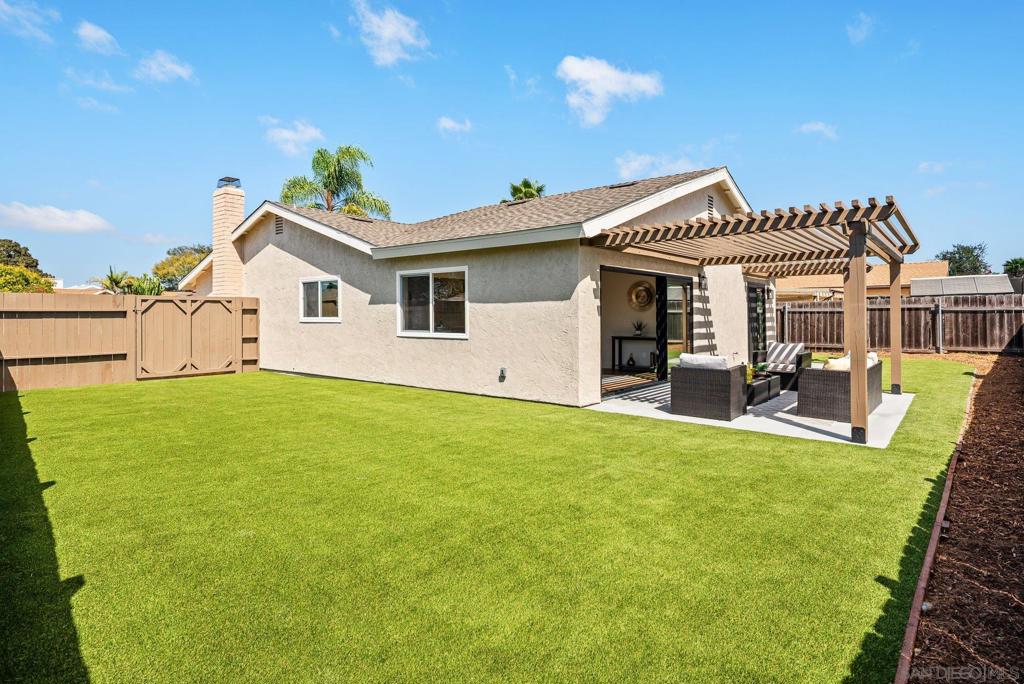 11396 Camarosa Property Photo 40