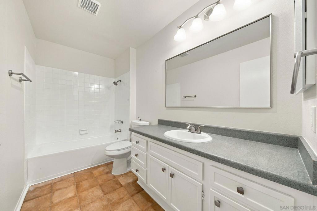 10805 Camino Ruiz 43 Property Photo 5
