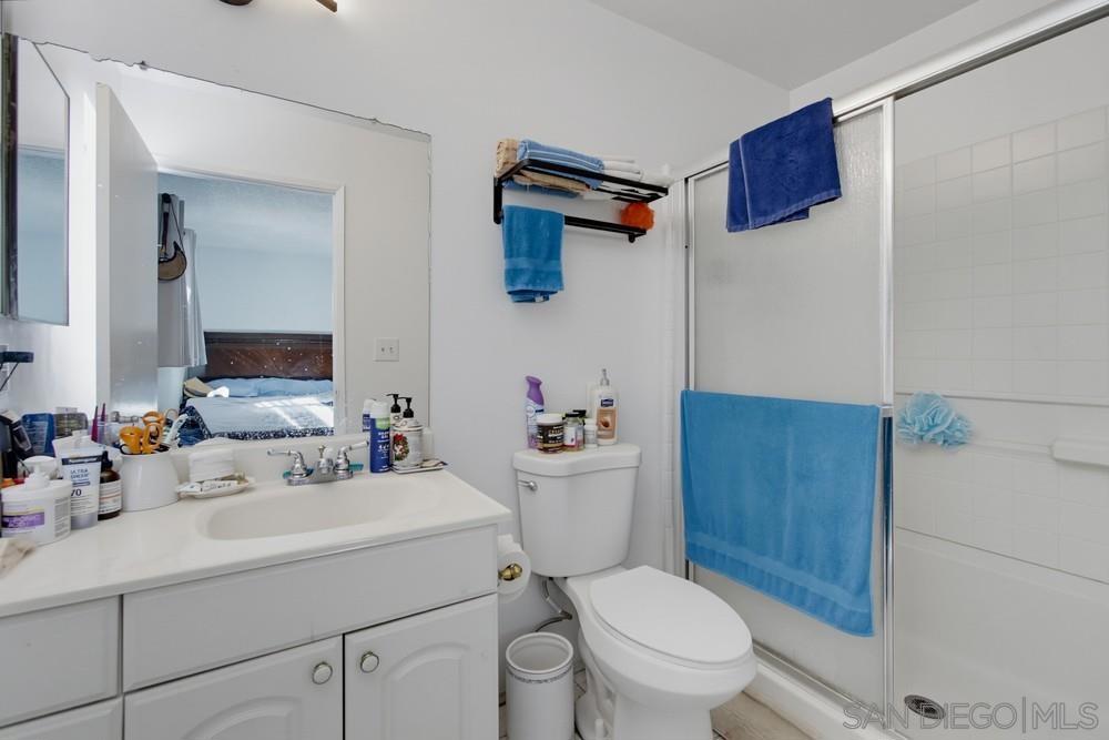 7945 Shantung Dr Property Photo 25