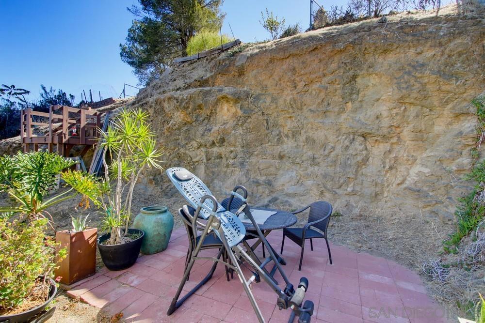 7945 Shantung Dr Property Photo 30
