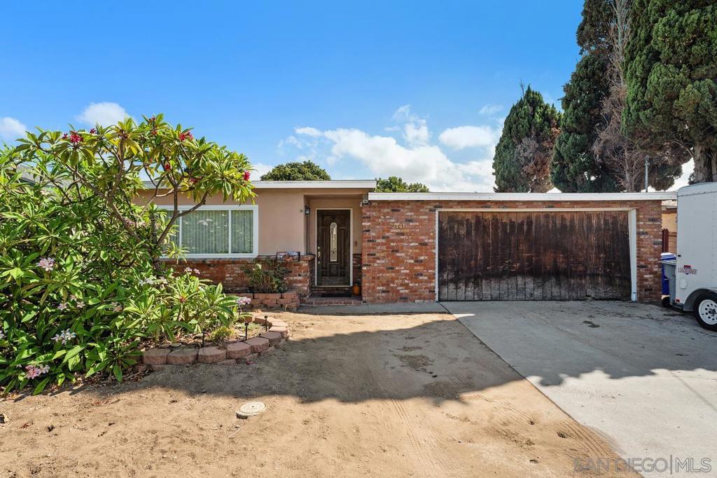 2141 Boundary Property Photo 4