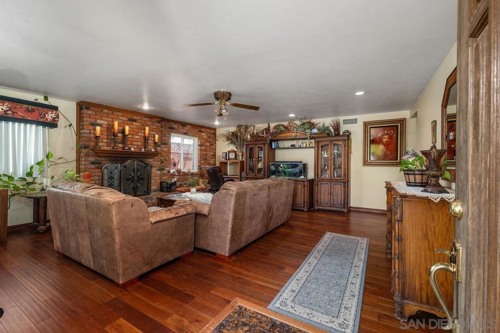 2141 Boundary Property Photo 6