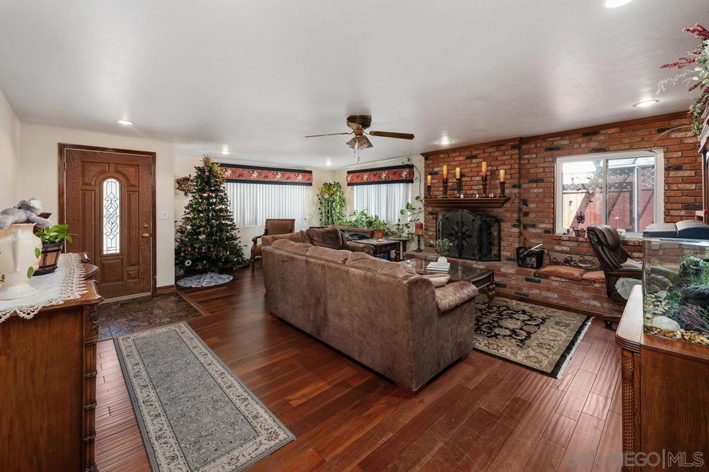 2141 Boundary Property Photo 7