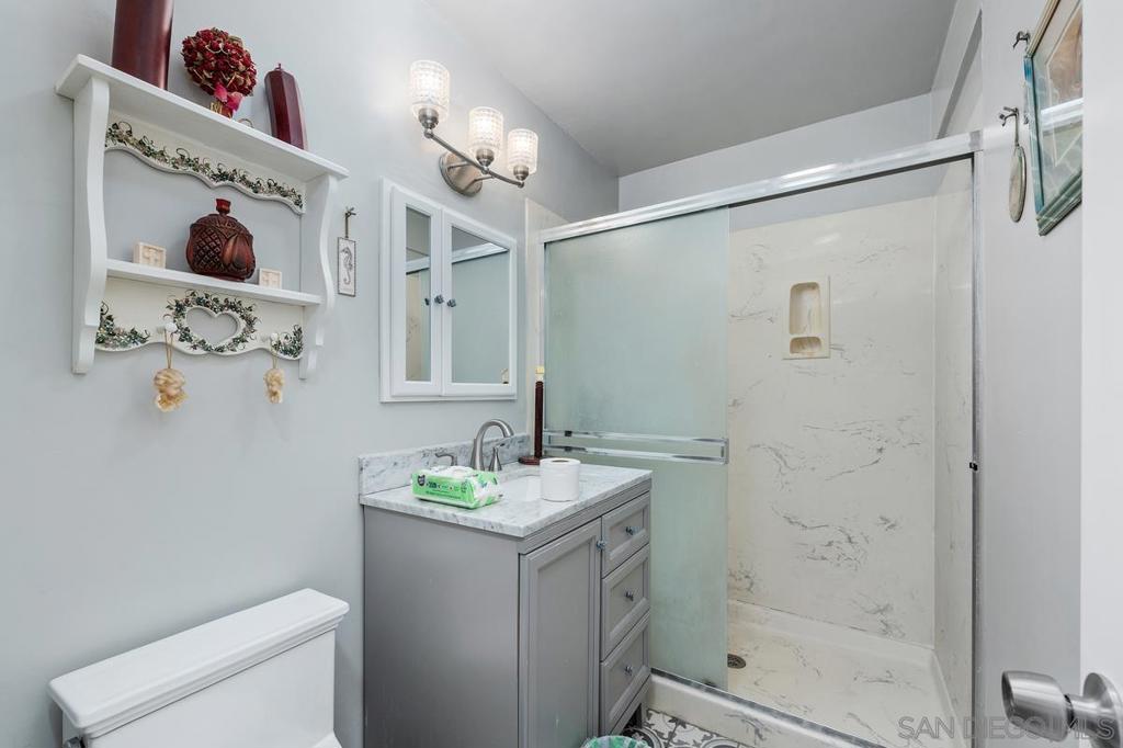 2141 Boundary Property Photo 21
