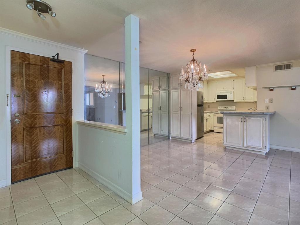 750 State St 324 Property Photo 10