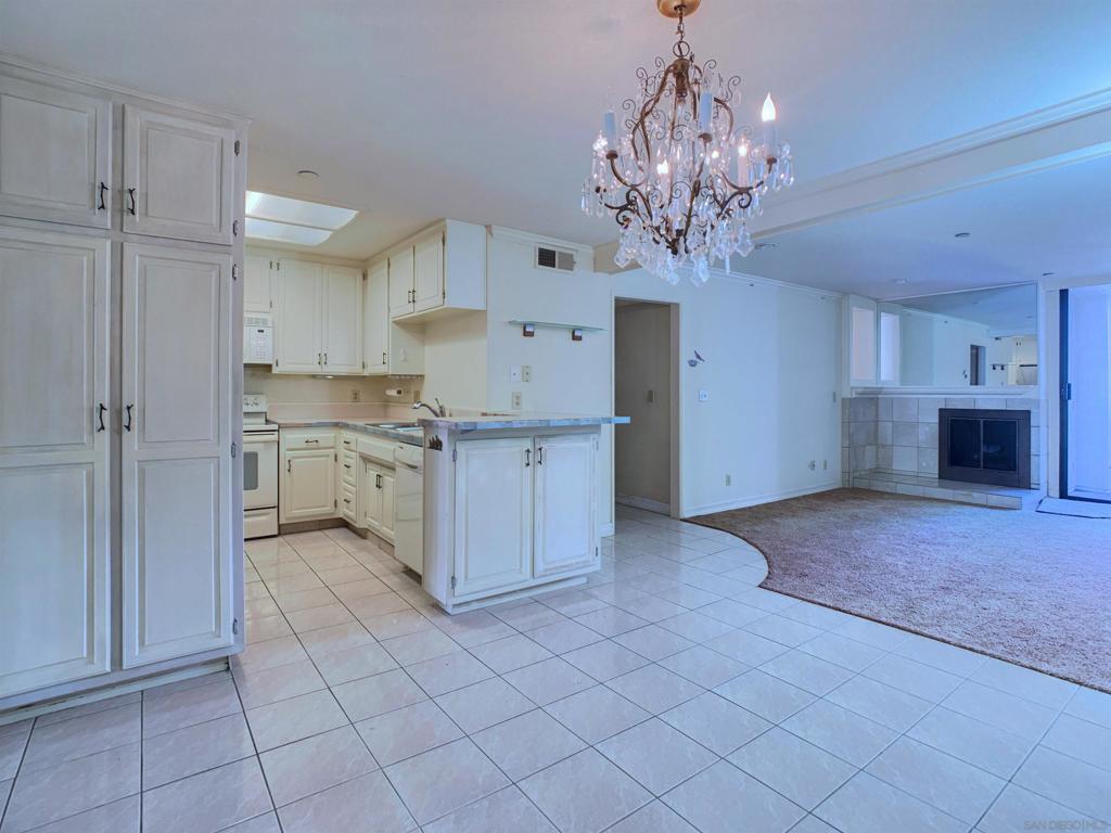 750 State St 324 Property Photo 11