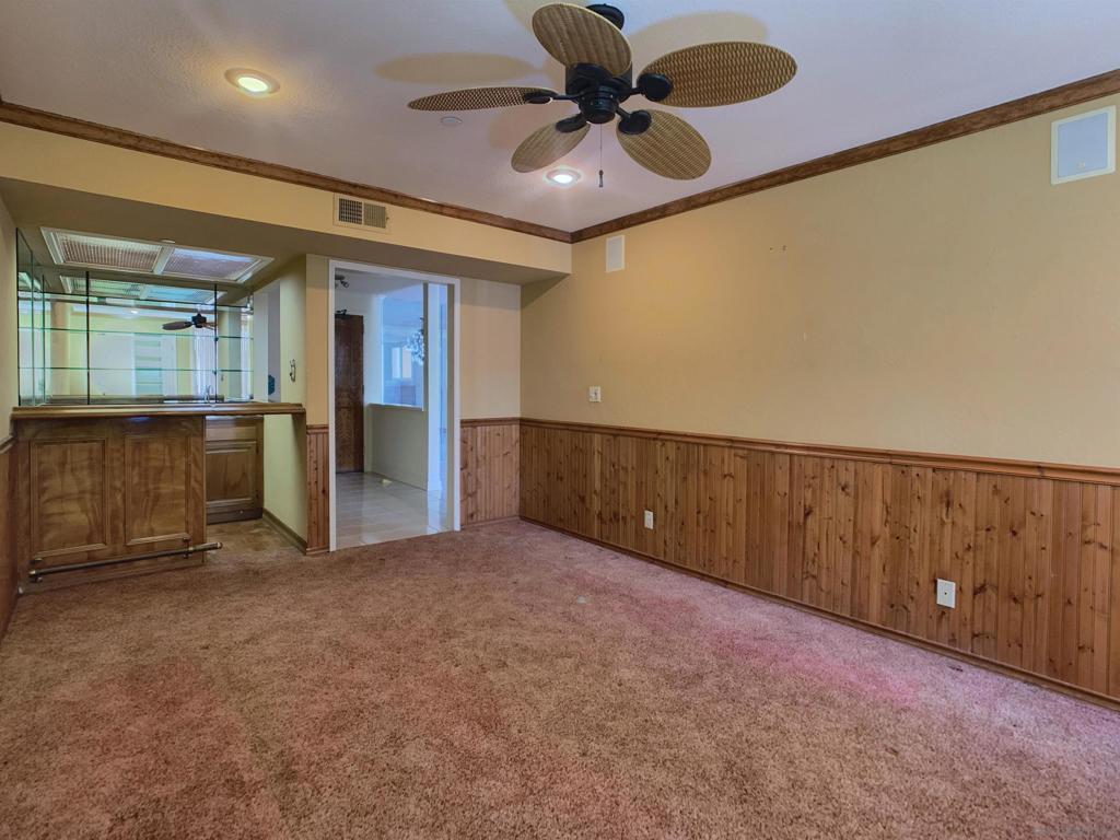 750 State St 324 Property Photo 17