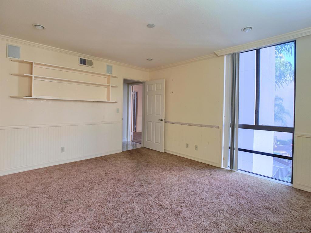 750 State St 324 Property Photo 22