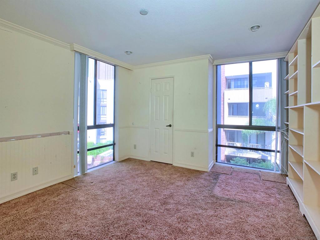 750 State St 324 Property Photo 23