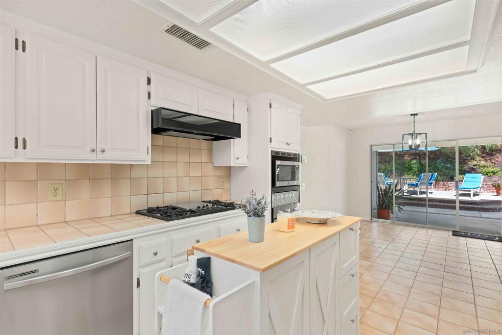 1474 Via Encinos Property Photo 13
