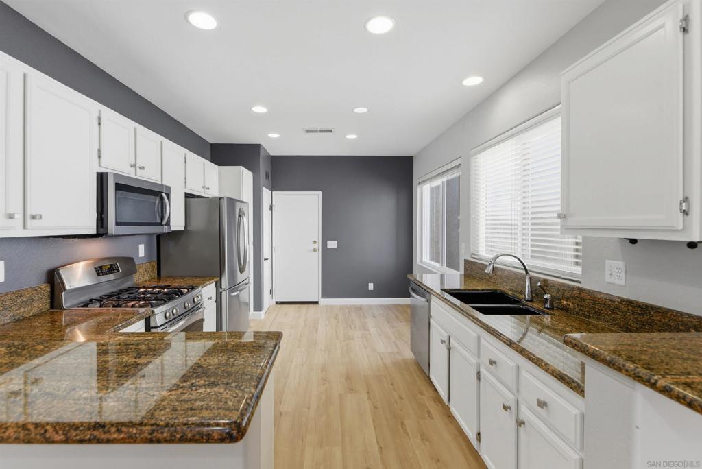 10950 Ivy Hill Dr 4 Property Photo 16