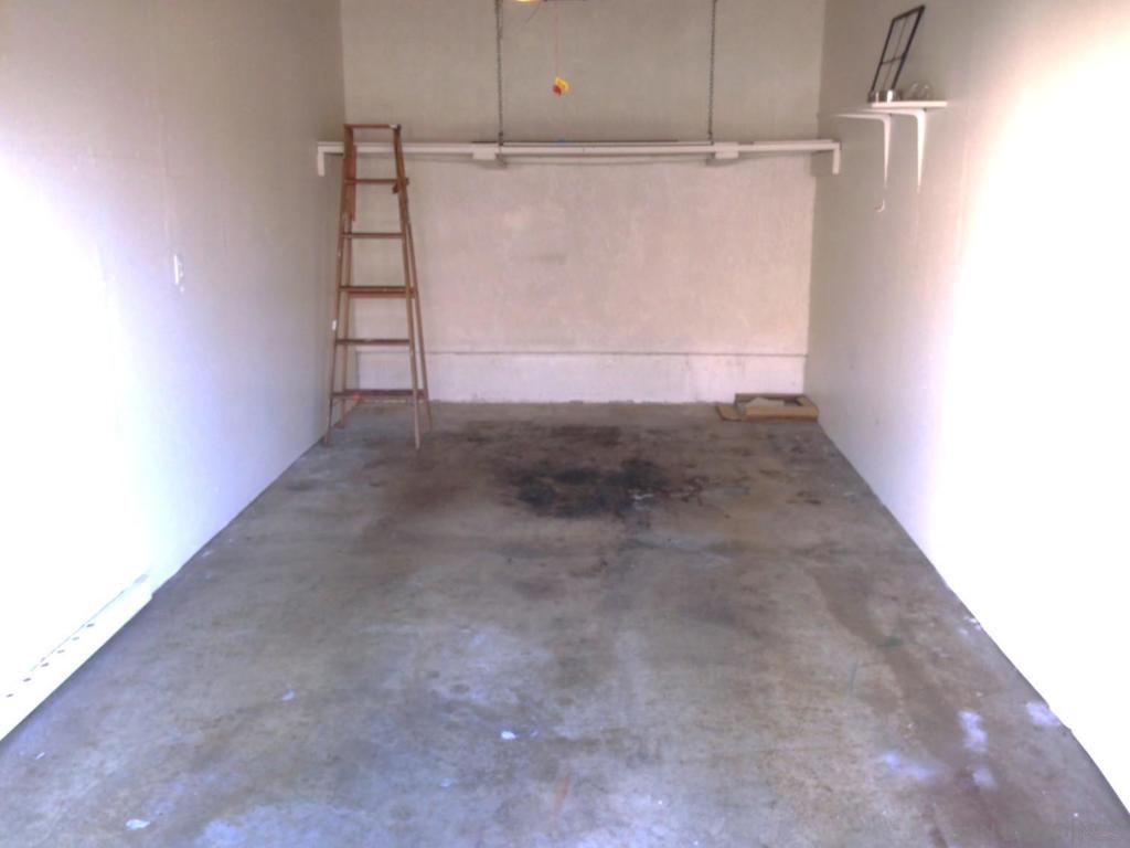 1009 S Sunshine Ave B Property Photo 26