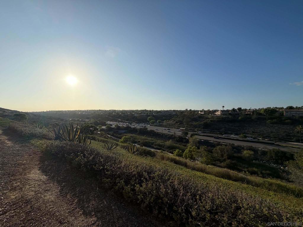 1251 Cathedral Oaks Property Photo 6