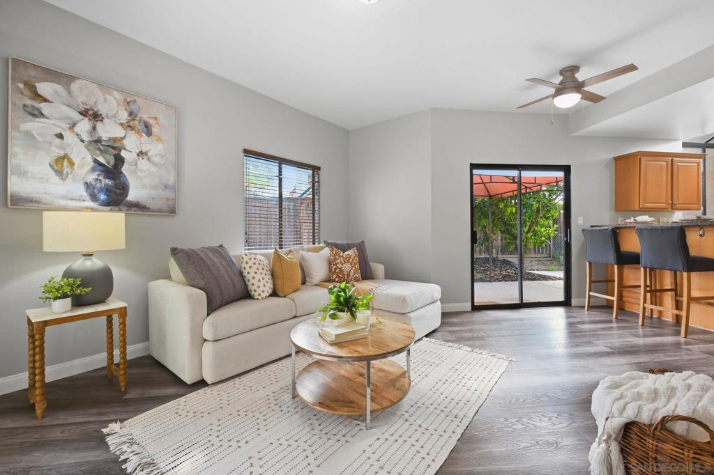 29846 Via Puesta Del Sol Property Photo 4