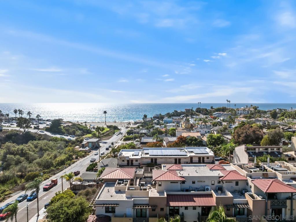 90 N Coast Highway 101 201 Property Photo 23